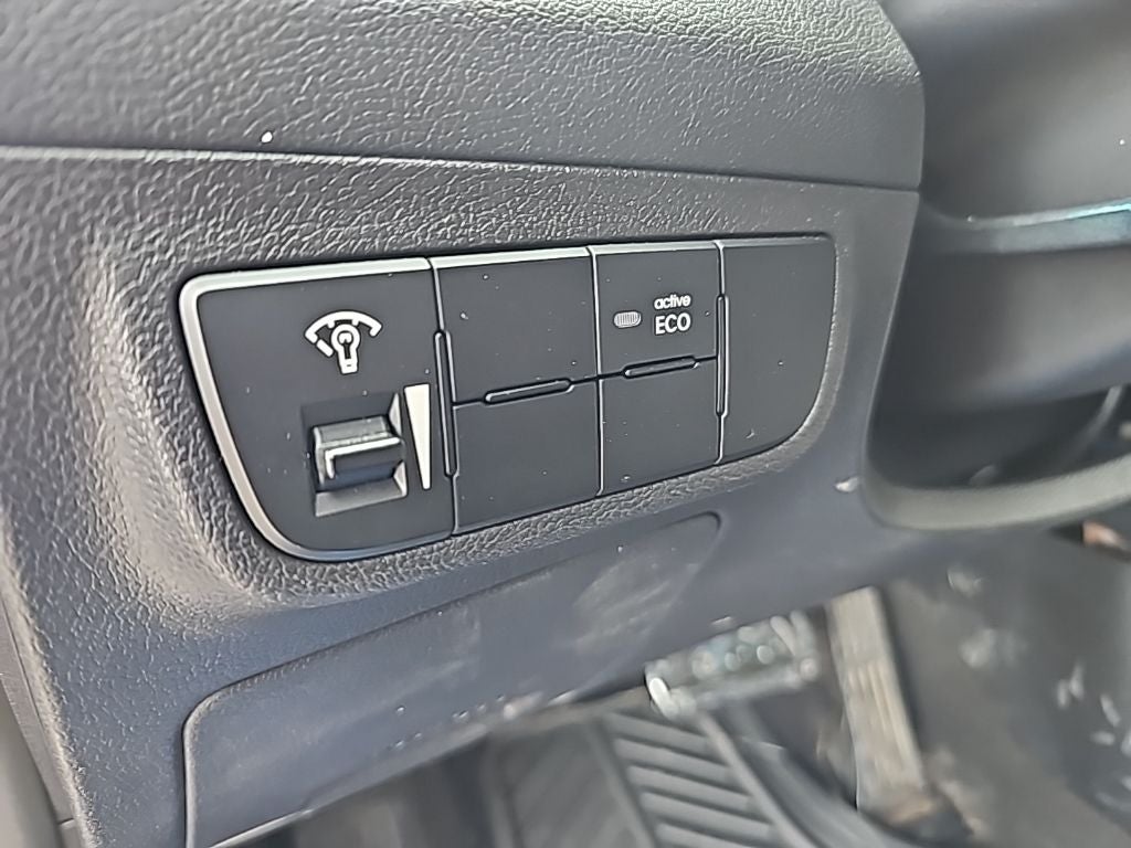 2016 Hyundai Veloster Base