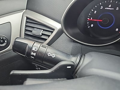 2016 Hyundai Veloster Base