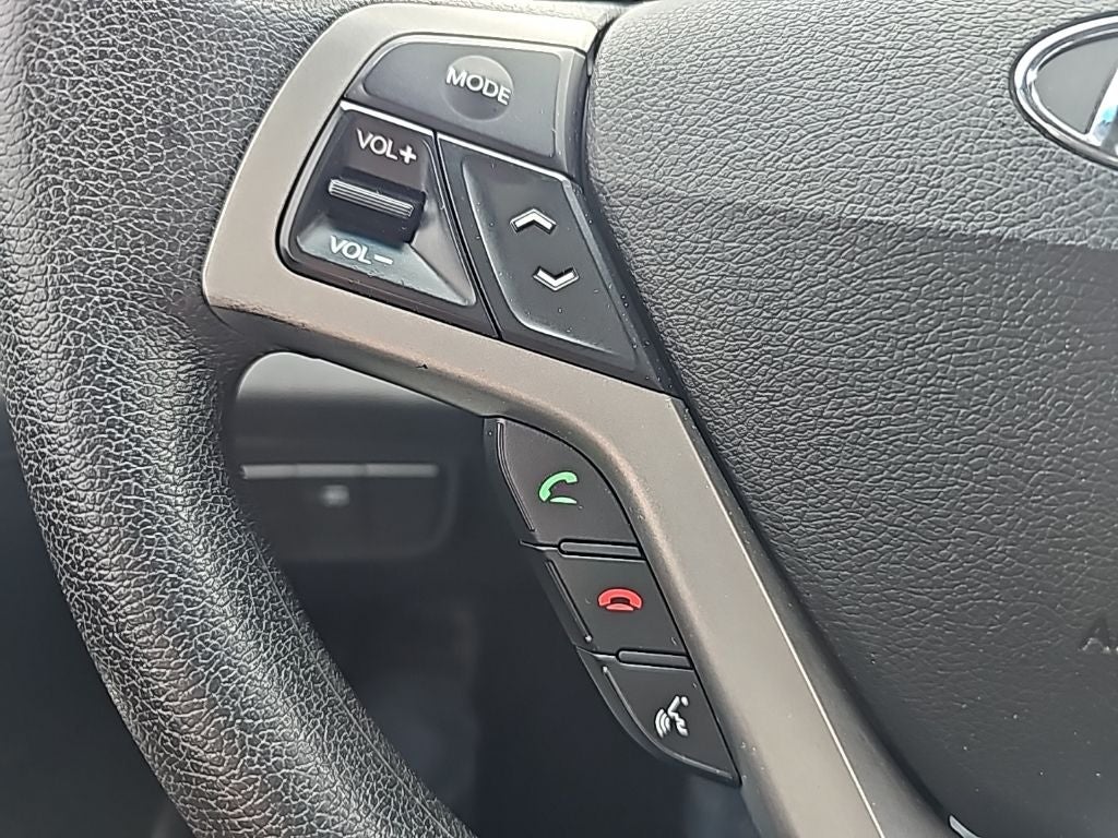 2016 Hyundai Veloster Base