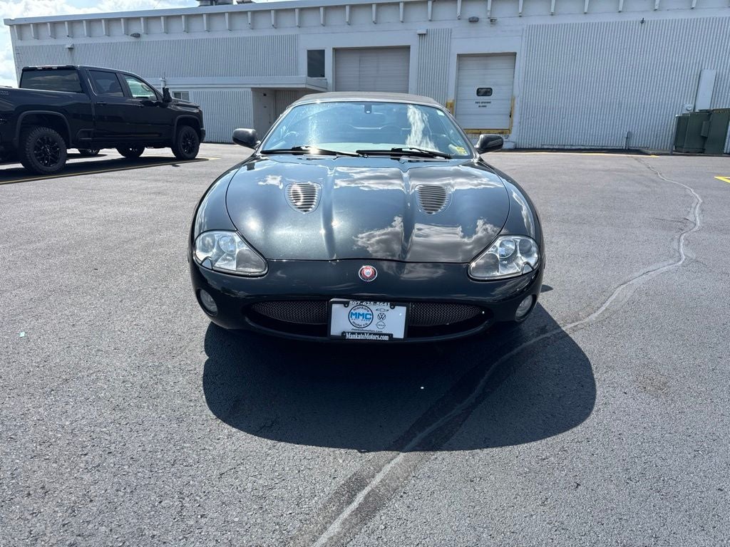 2001 Jaguar XK XKR Base