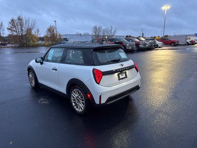 2025 MINI Cooper S Iconic
