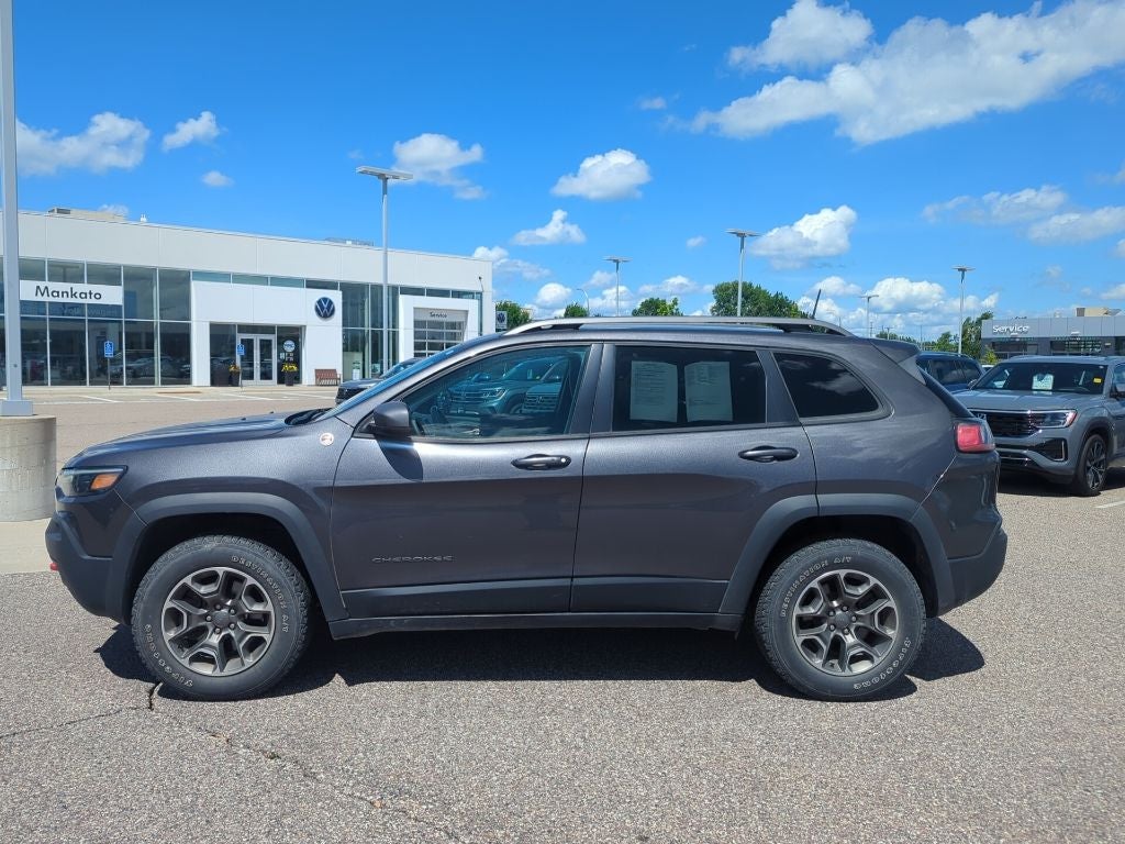 2020 Jeep Cherokee Trailhawk