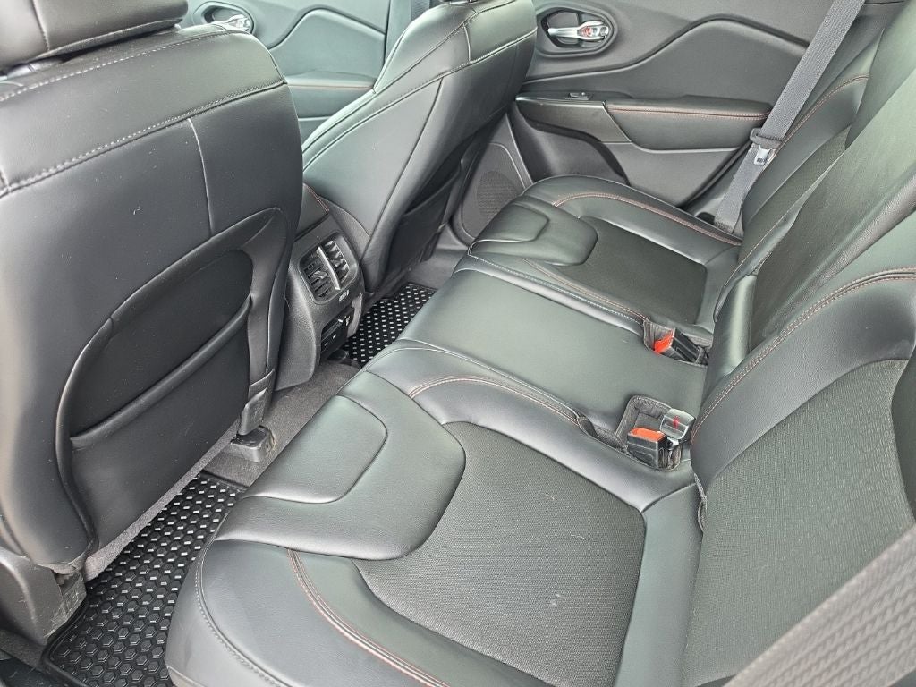 2020 Jeep Cherokee Trailhawk