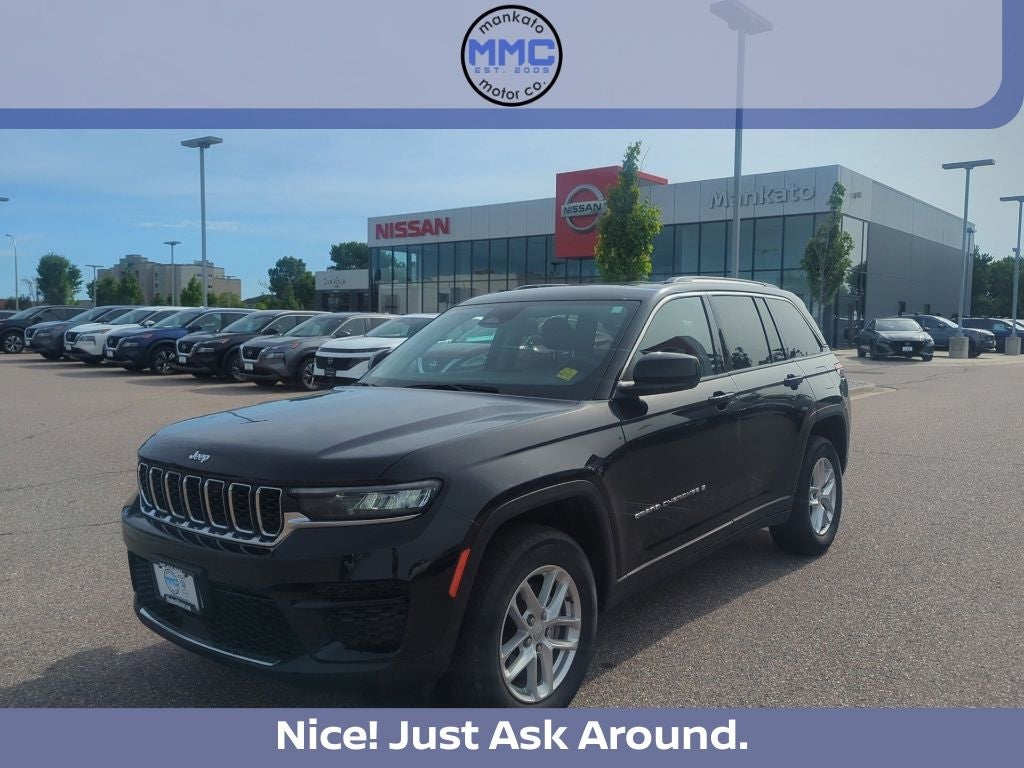 2023 Jeep Grand Cherokee Laredo