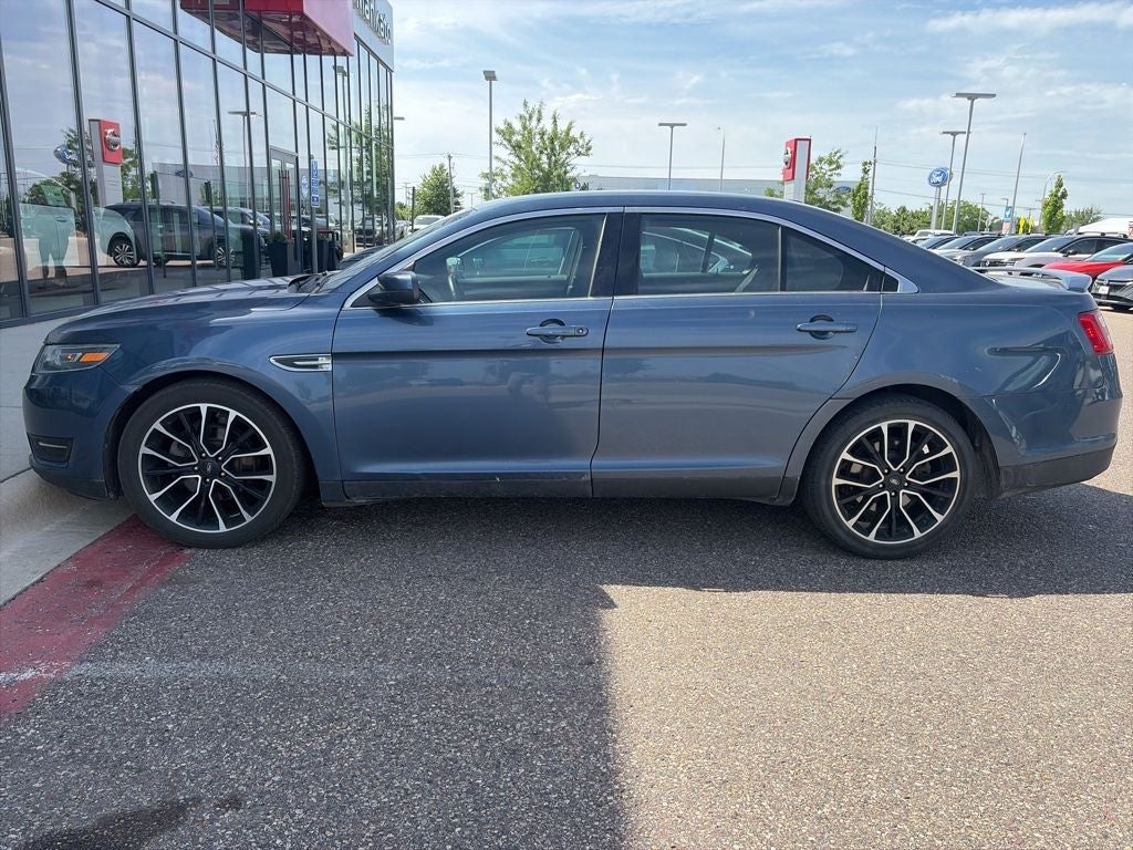 Used 2019 Ford Taurus SEL with VIN 1FAHP2E86KG110706 for sale in Mankato, Minnesota
