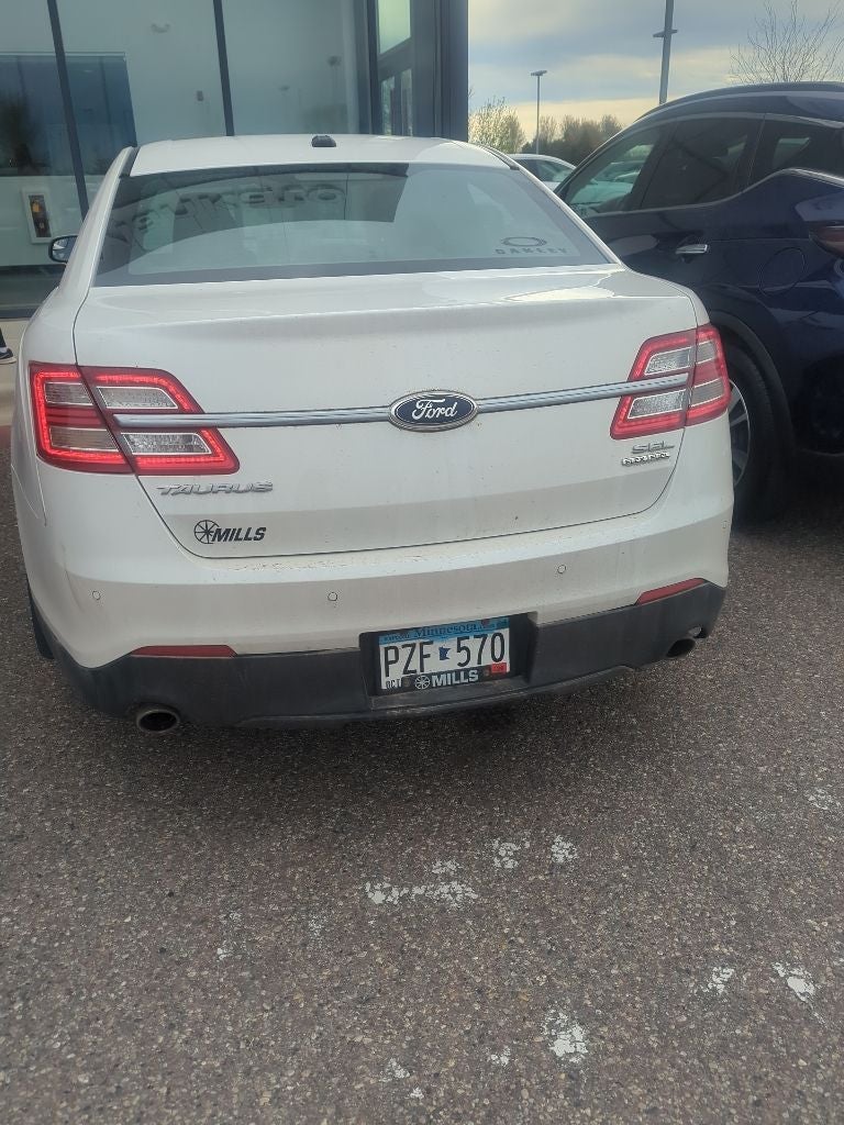 2013 Ford Taurus SEL