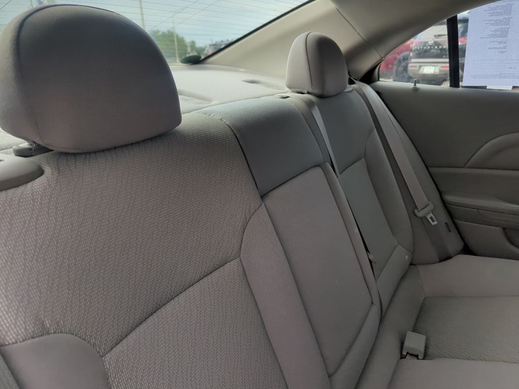 2015 Chevrolet Malibu LS 1FL
