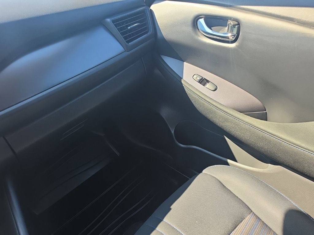 2025 Nissan Leaf S