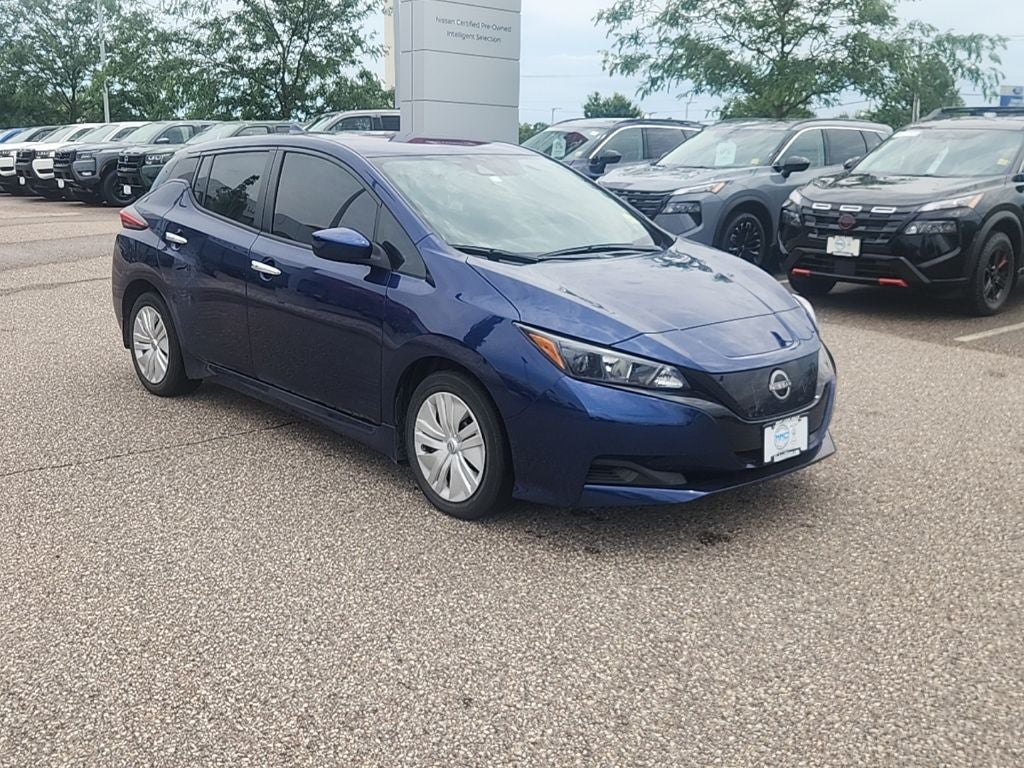 2025 Nissan Leaf S