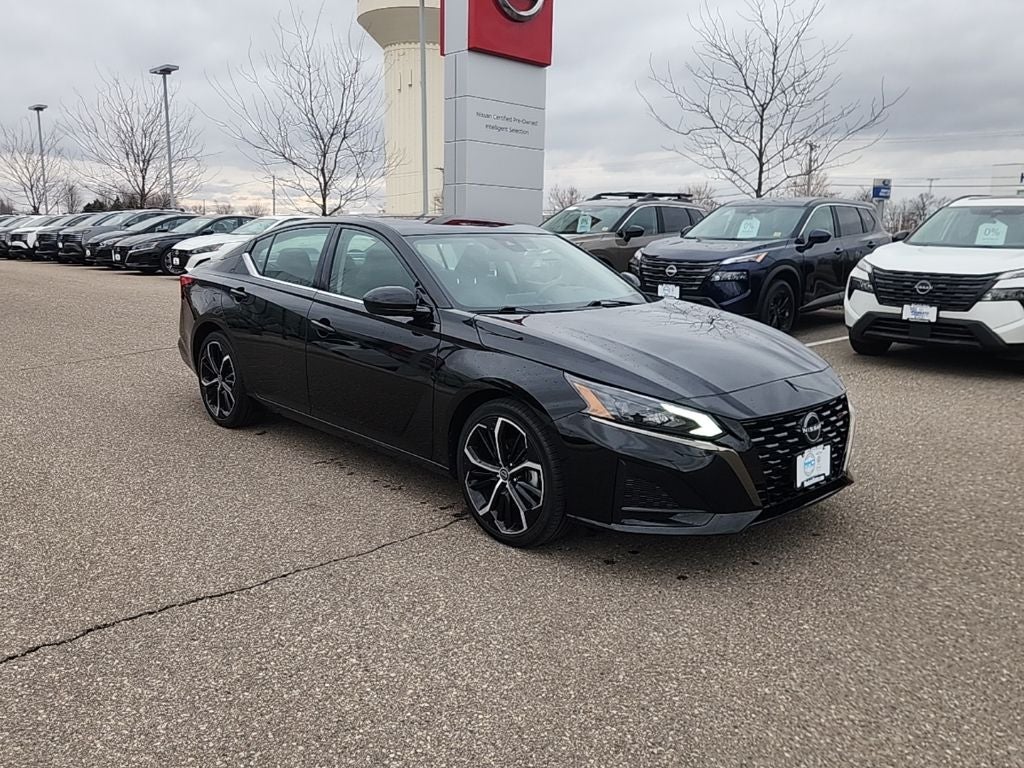 2024 Nissan Altima 2.5 SR