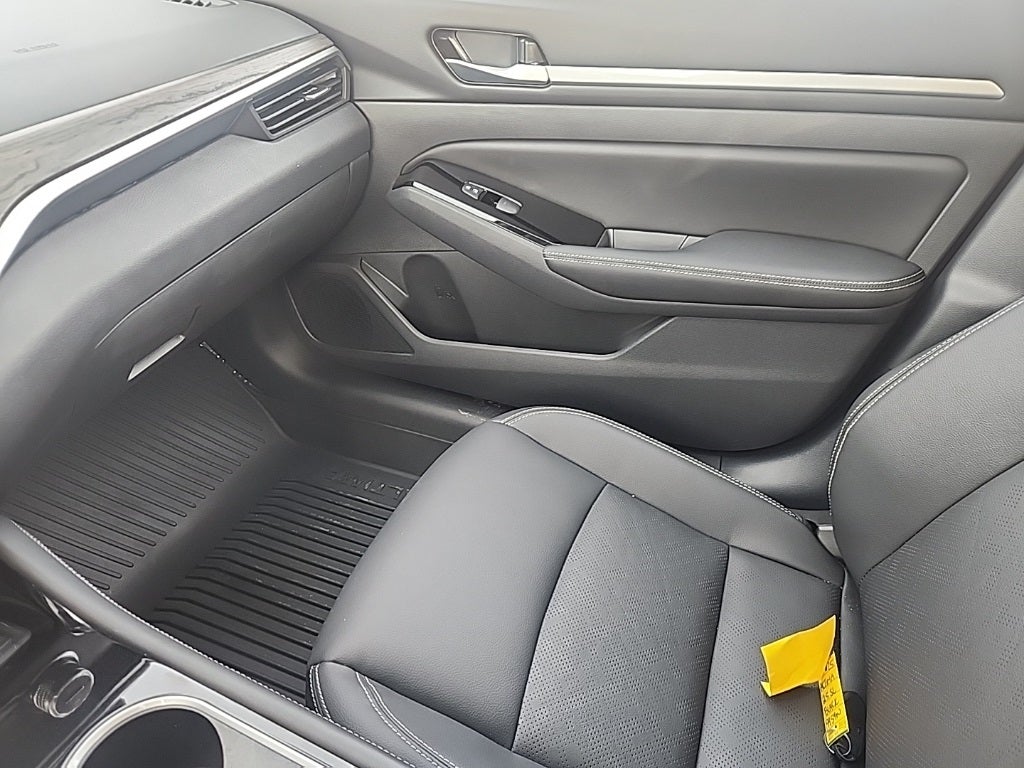 2025 Nissan Altima 2.5 SL