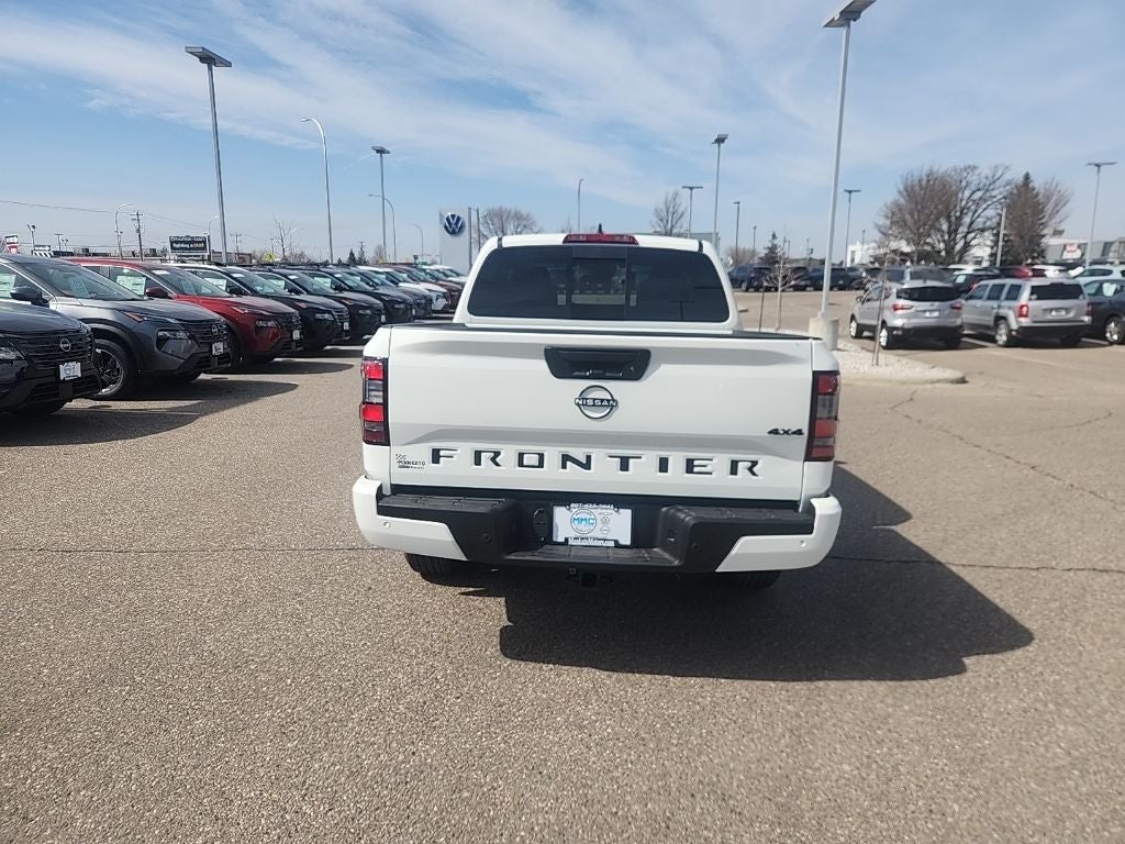 2026 Nissan Frontier SV