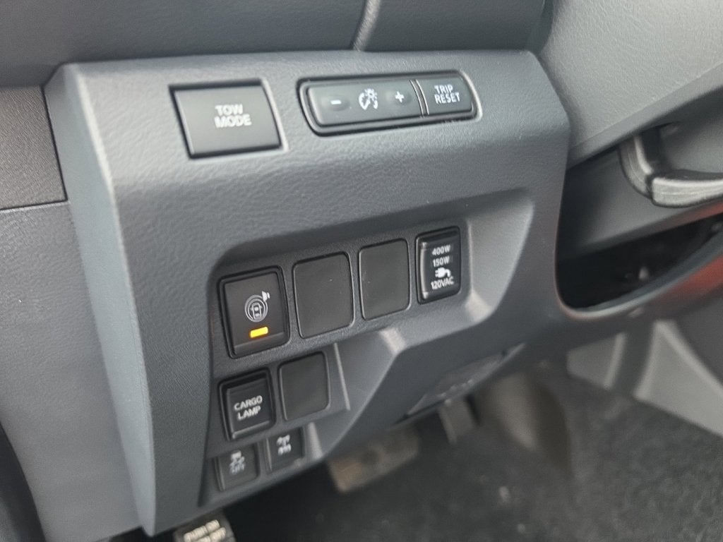 2027 Nissan Frontier PRO-4XR