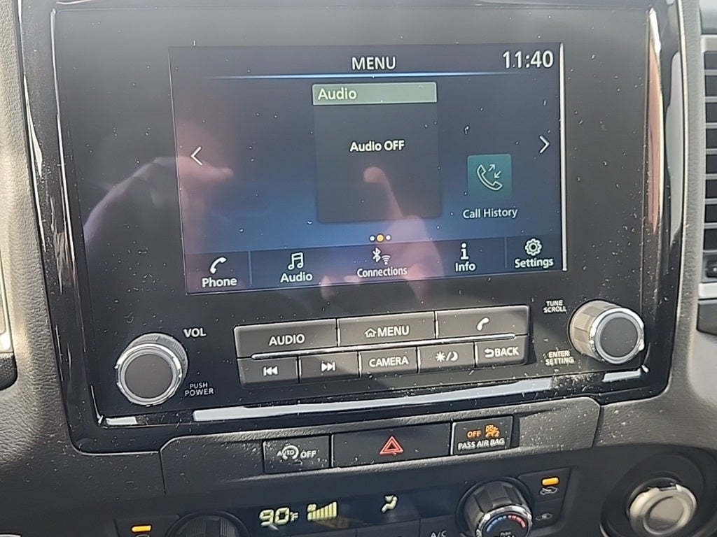 2024 Nissan Frontier SV