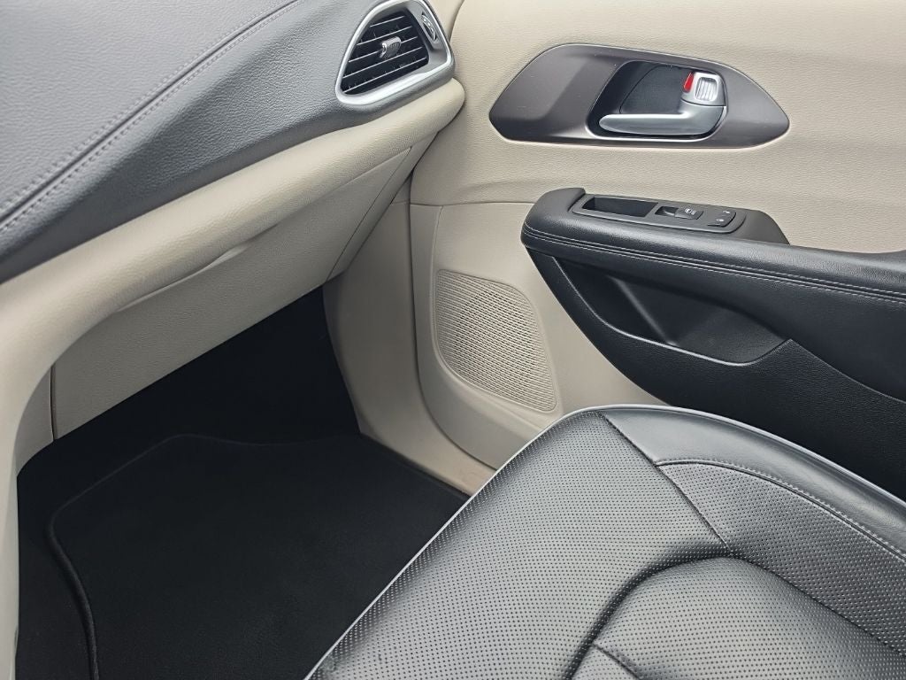2018 Chrysler Pacifica Limited