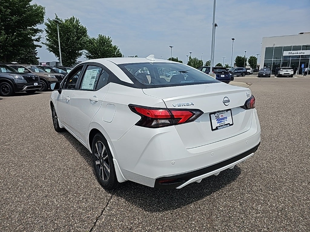 2025 Nissan Versa 1.6 SV