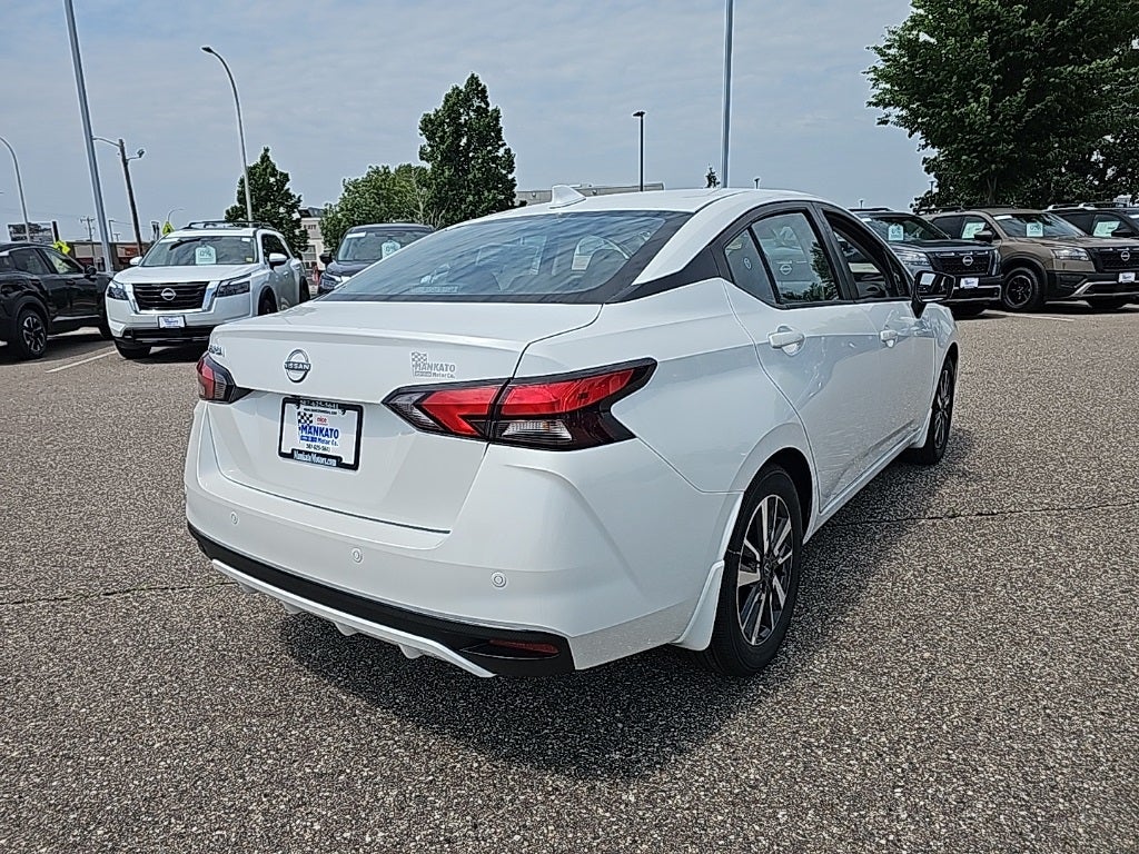 2025 Nissan Versa 1.6 SV
