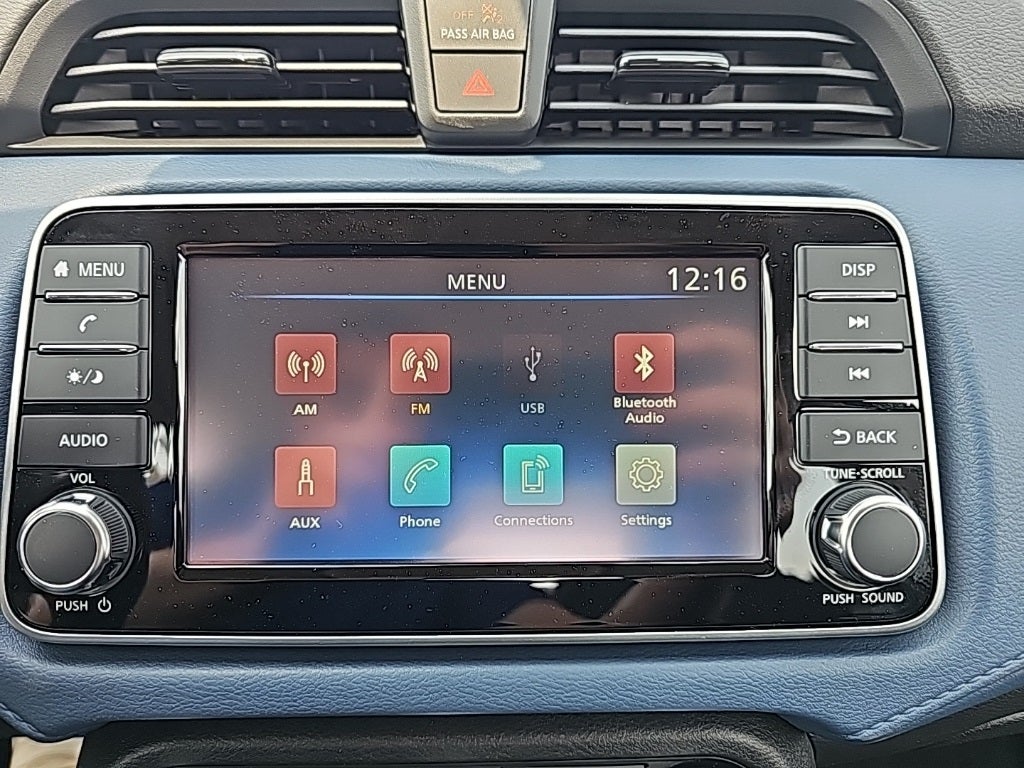 2025 Nissan Versa 1.6 SV