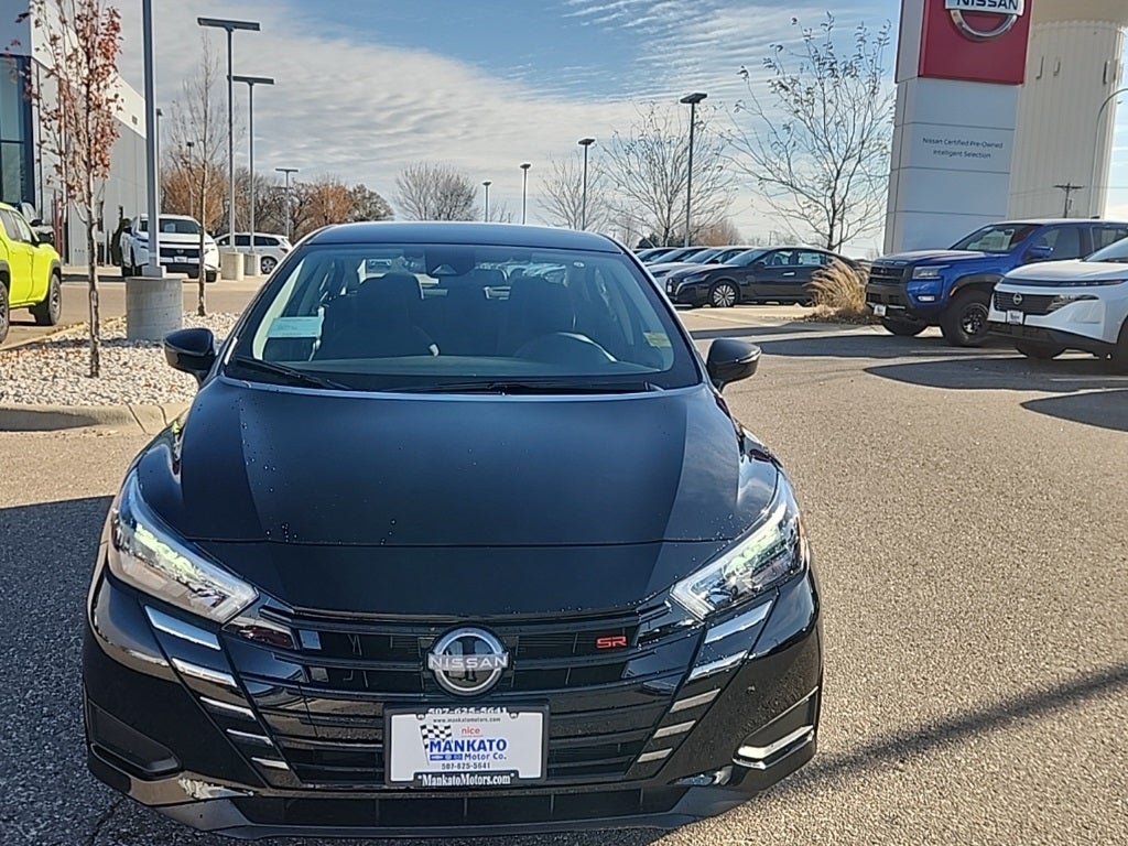 2025 Nissan Versa 1.6 SR