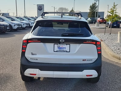 2026 Nissan Kicks SR