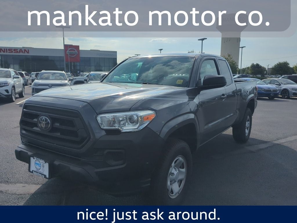 2022 Toyota Tacoma SR