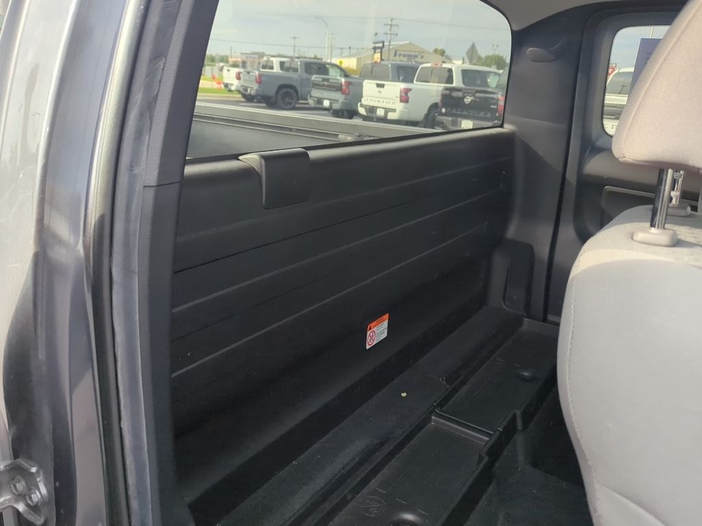 2022 Toyota Tacoma SR