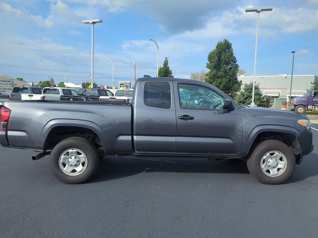 2022 Toyota Tacoma SR