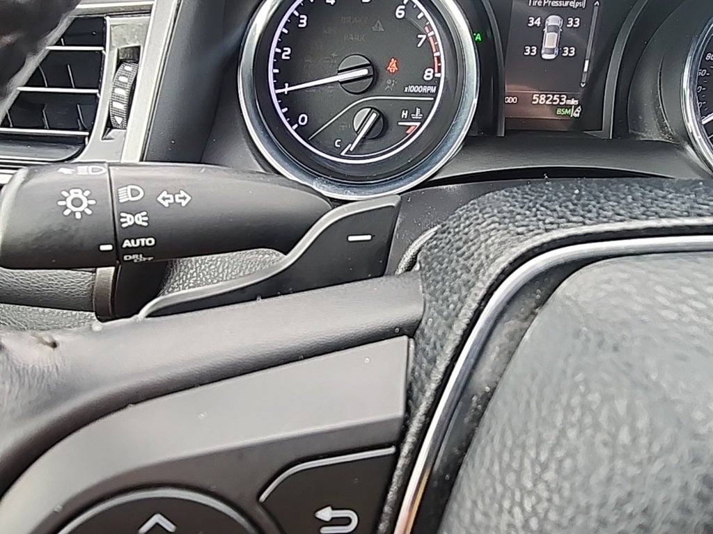 2019 Toyota Camry SE