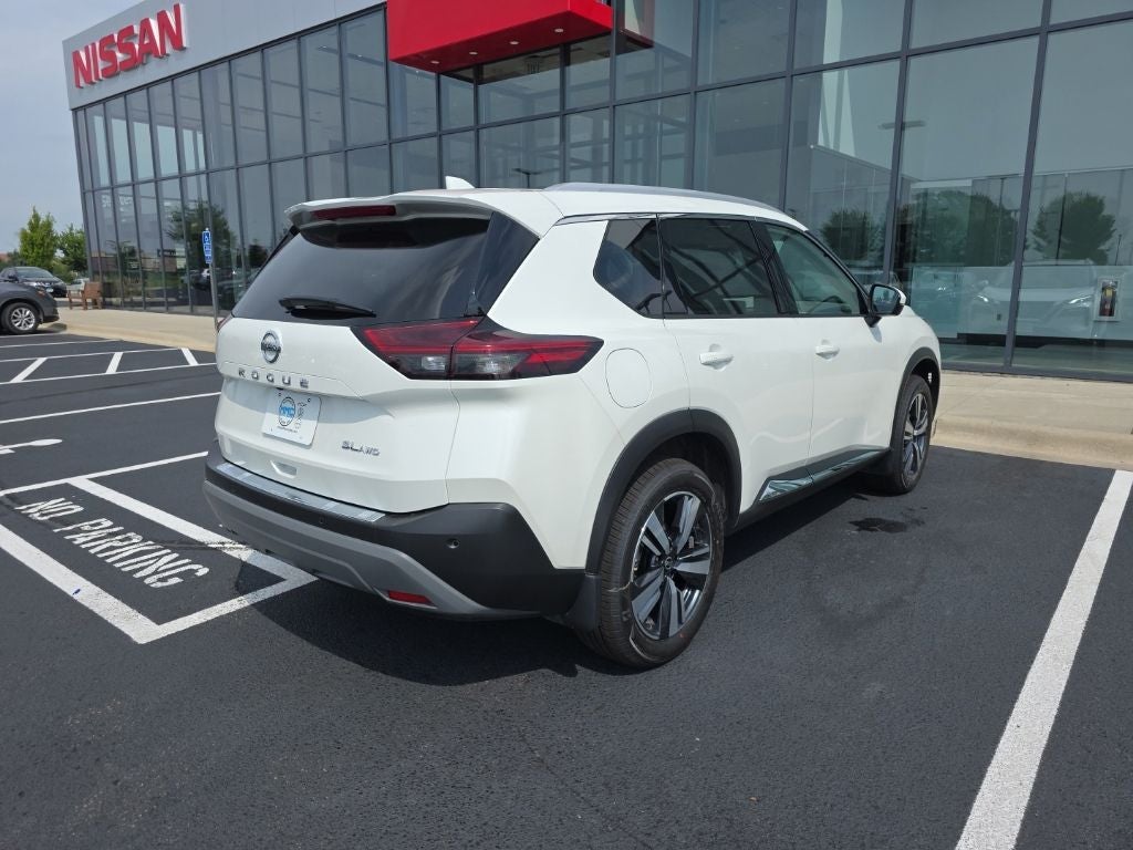 2021 Nissan Rogue SL
