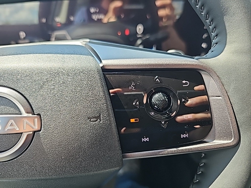 2025 Nissan Murano SL