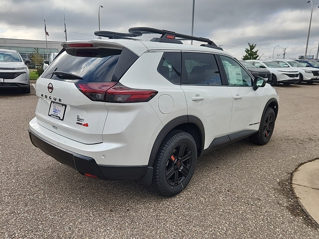 2026 Nissan Rogue Rock Creek