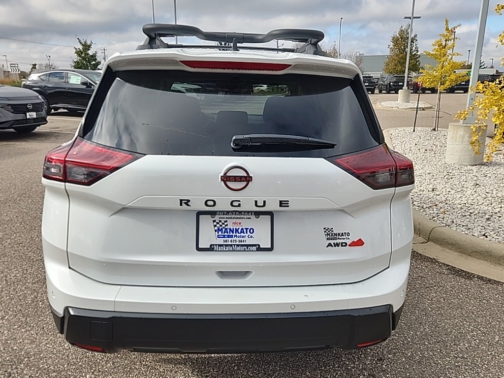 2026 Nissan Rogue Rock Creek