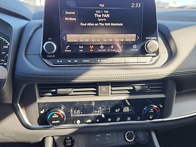 2026 Nissan Rogue SV