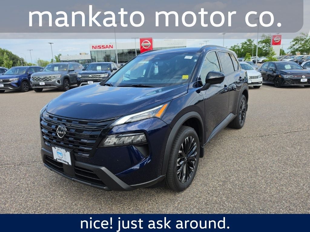 2026 Nissan Rogue Dark Armor