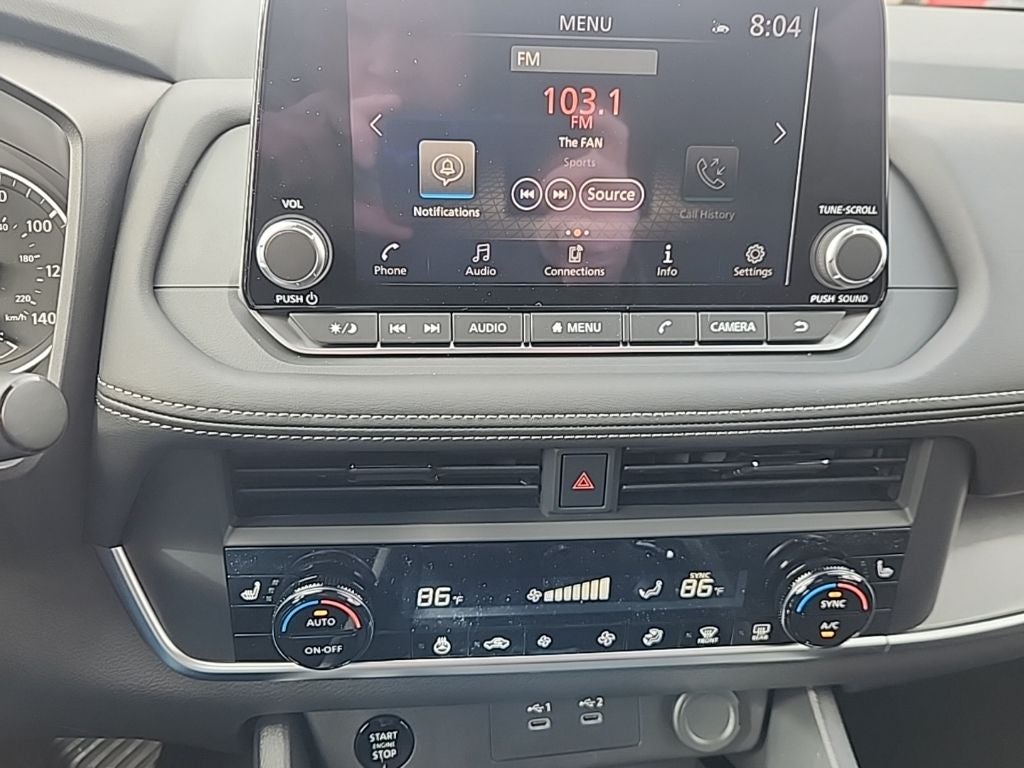 2026 Nissan Rogue SV