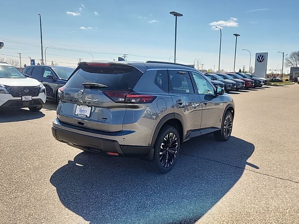 2026 Nissan Rogue Dark Armor
