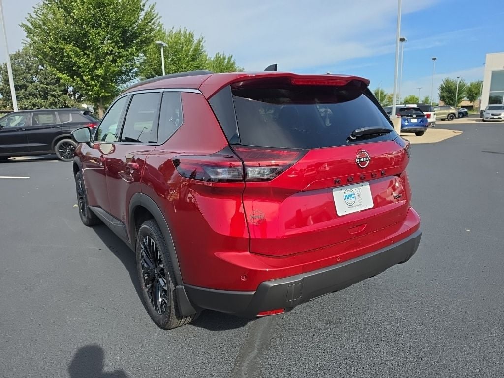 2026 Nissan Rogue Dark Armor