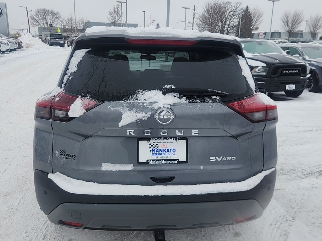 2022 Nissan Rogue SV