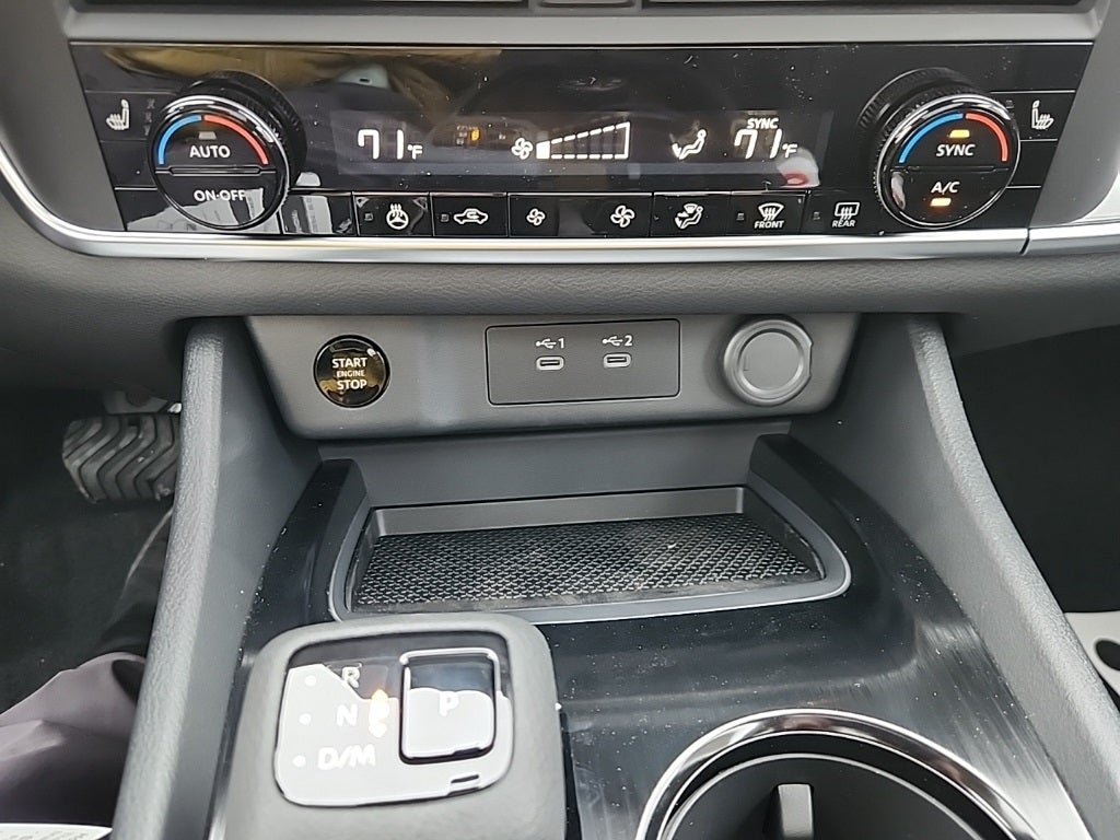 2026 Nissan Rogue Dark Armor