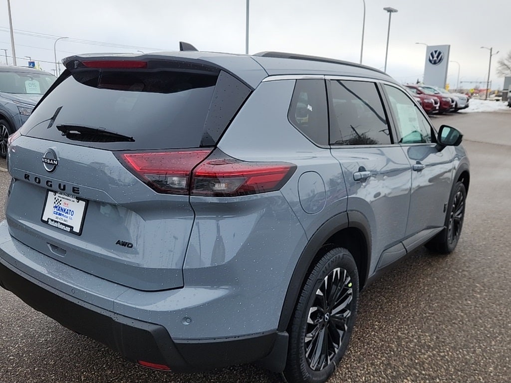 2026 Nissan Rogue Dark Armor