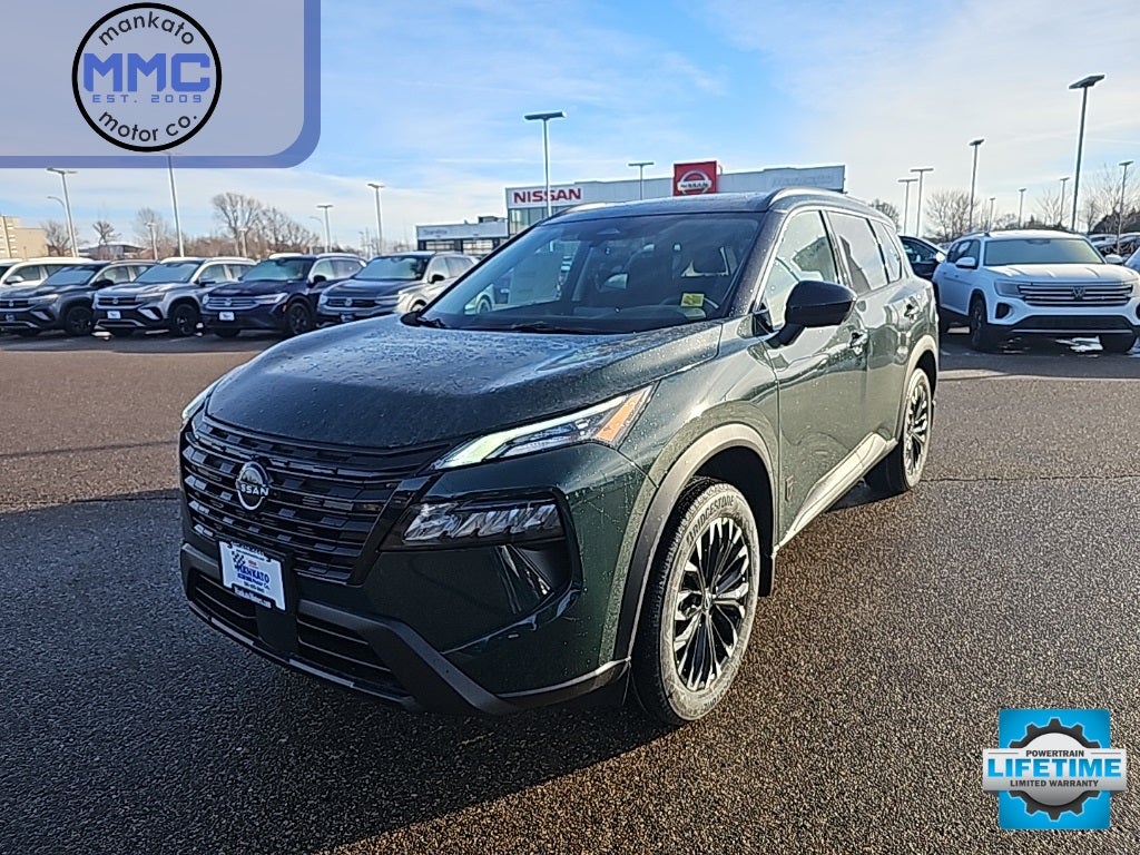 2026 Nissan Rogue Dark Armor