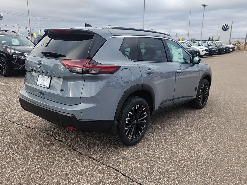 2026 Nissan Rogue Dark Armor
