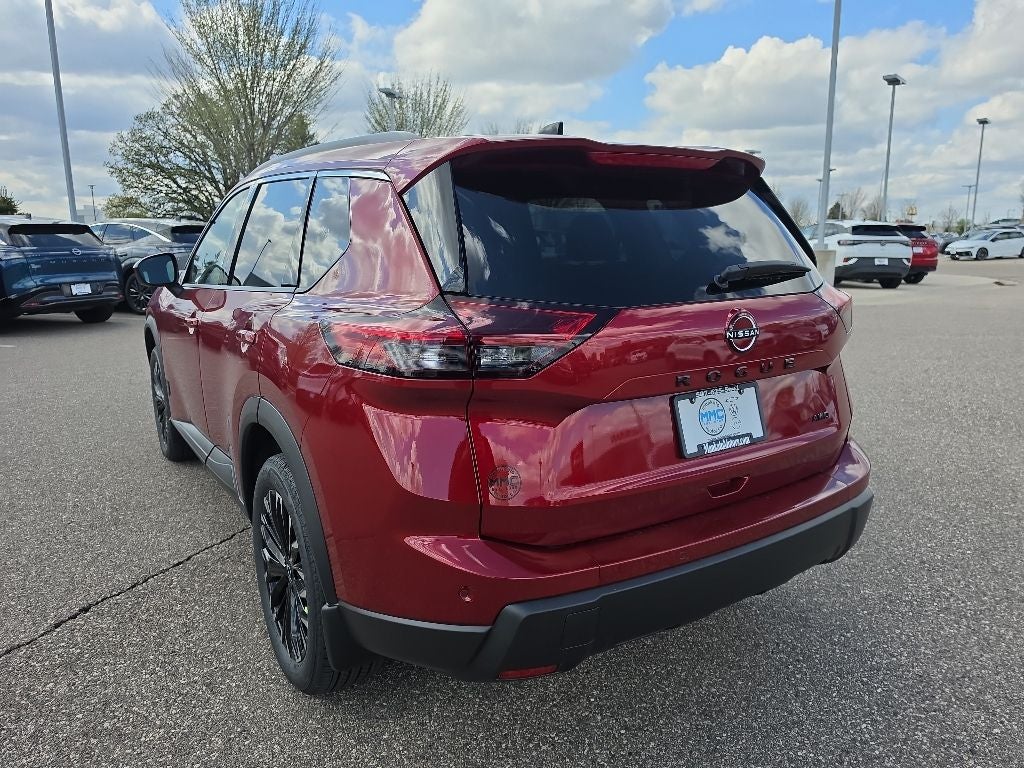 2026 Nissan Rogue Dark Armor
