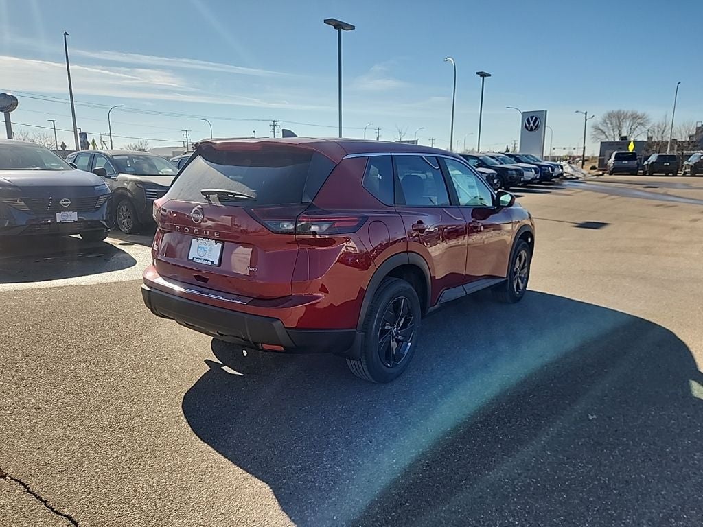 2026 Nissan Rogue SV