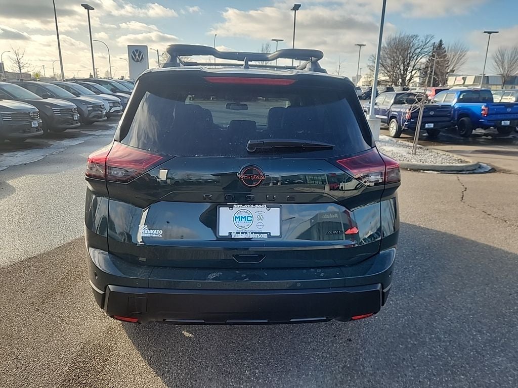 2026 Nissan Rogue Rock Creek