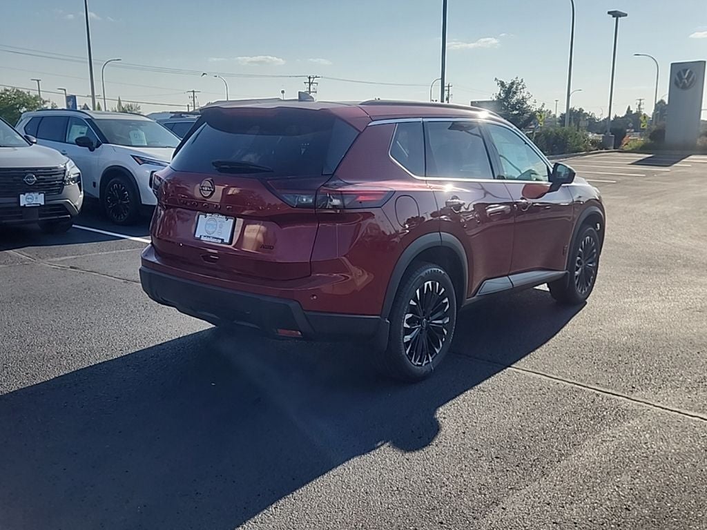 2026 Nissan Rogue Dark Armor