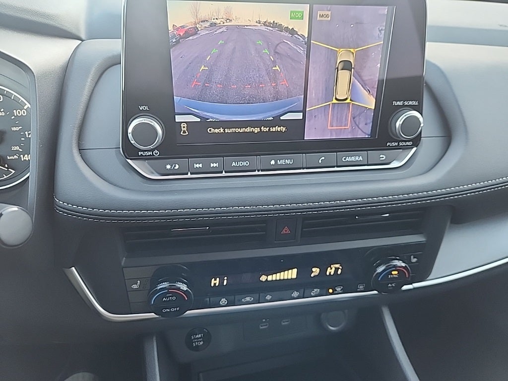 2026 Nissan Rogue Dark Armor