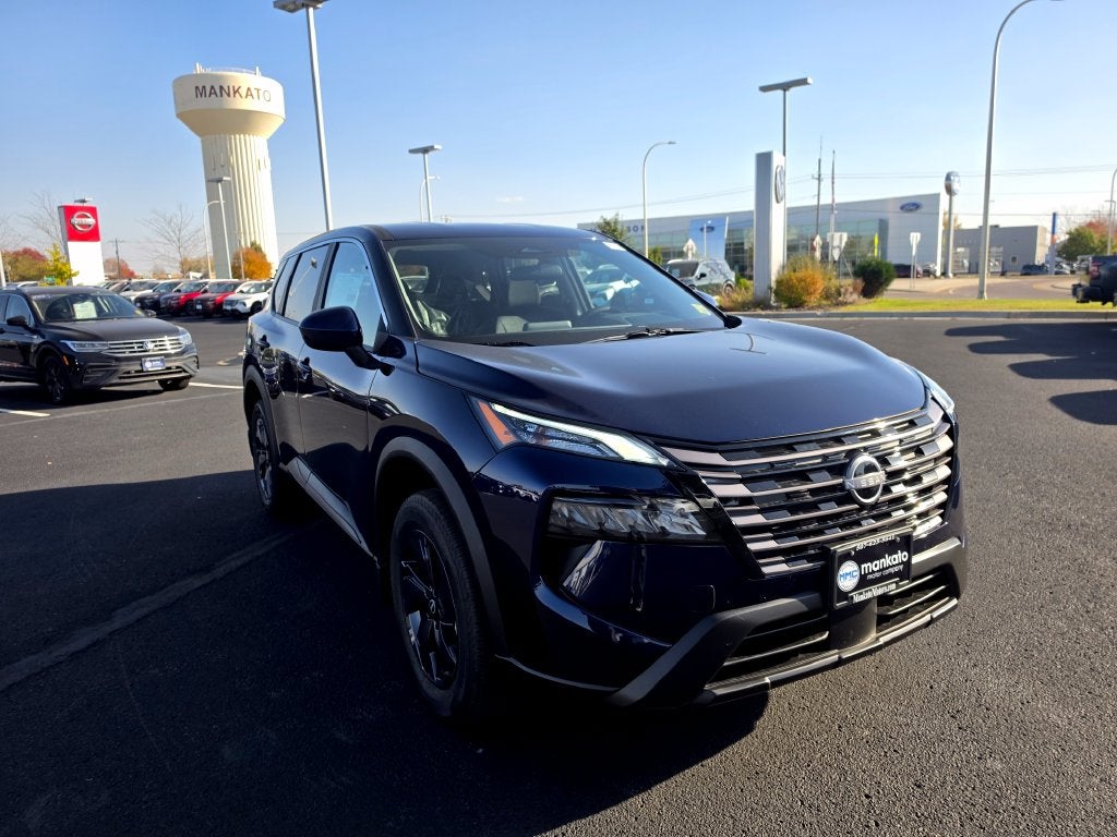 2027 Nissan Rogue SV
