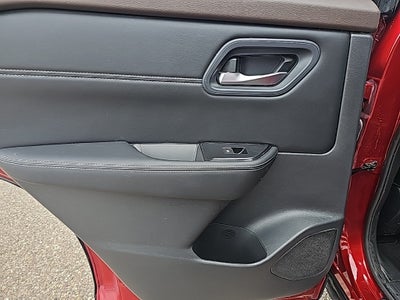 2022 Nissan Rogue SL