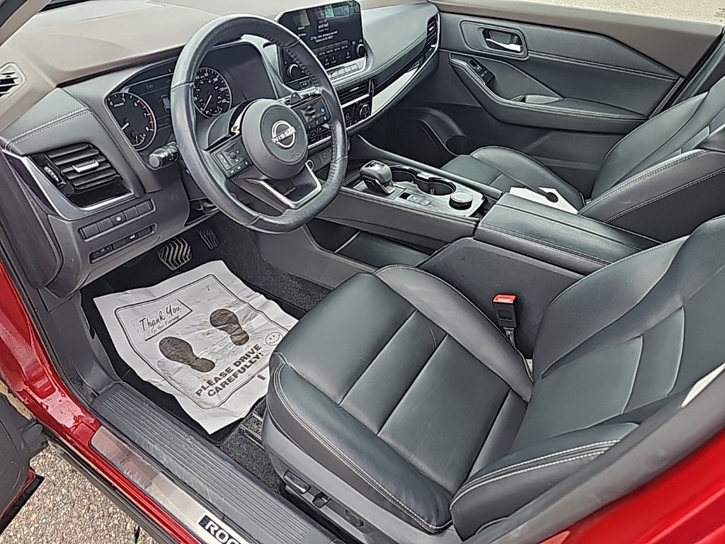 2022 Nissan Rogue SL